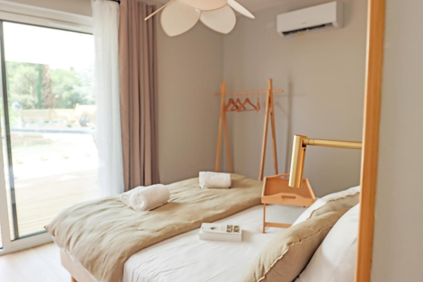 Les Gites De Laure - L'Eden Romantique, Chambres Hotes, Spa Prive, Couloir De Nage, Adults Only Malves-en-Minervois Extérieur photo