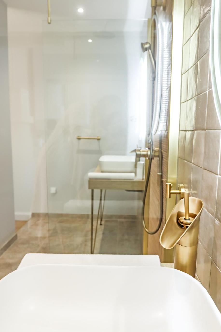 Les Gites De Laure - L'Eden Romantique, Chambres Hotes, Spa Prive, Couloir De Nage, Adults Only Malves-en-Minervois Extérieur photo