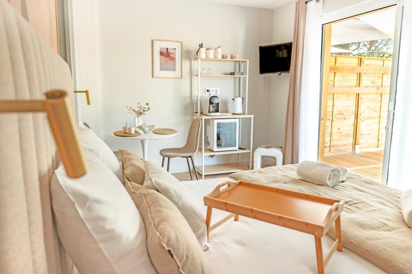Les Gites De Laure - L'Eden Romantique, Chambres Hotes, Spa Prive, Couloir De Nage, Adults Only Malves-en-Minervois Extérieur photo